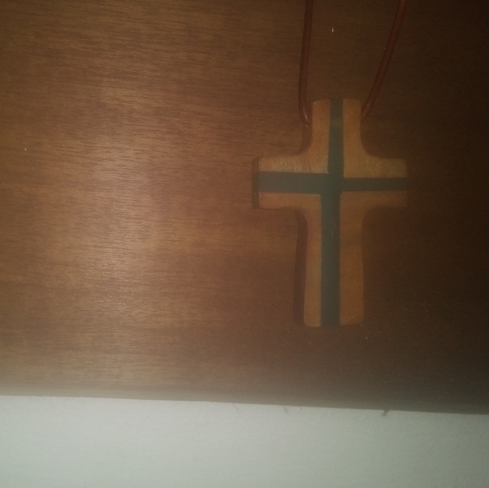 Pendant - Picture 2 of 2